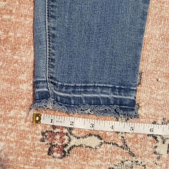 1822 Denim Light Wash Frayed Hem Zip Stretchy Skinny Ankle Jeans Size 6 - Picture 6 of 12